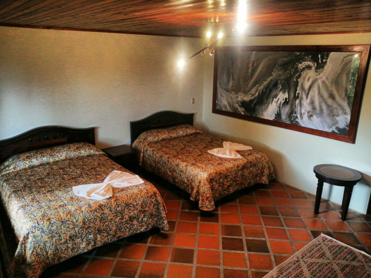 Arenal Backpackers Resort La Fortuna Eksteriør bilde