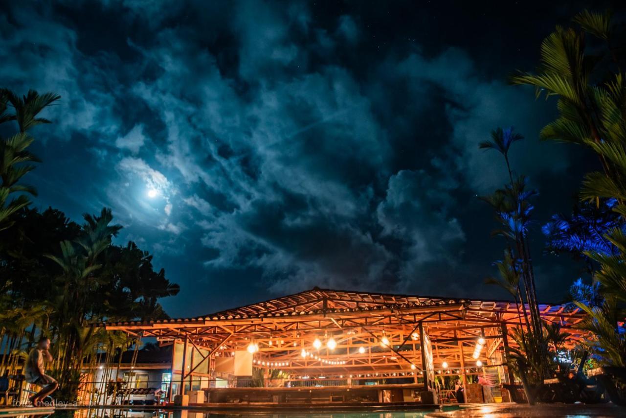 Arenal Backpackers Resort La Fortuna Eksteriør bilde The stage at the Amphitheater